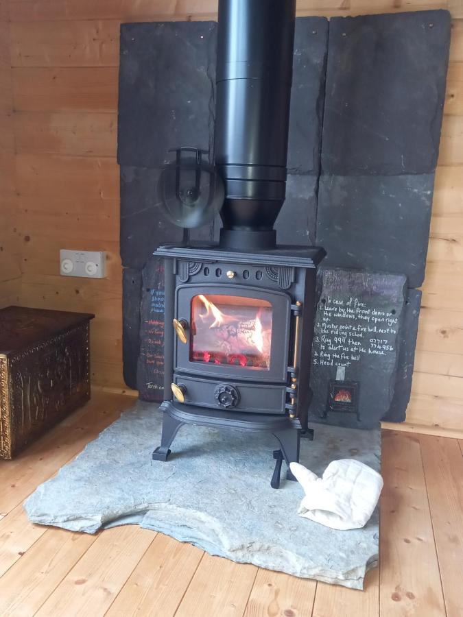 Вилла Cobblehouse Country Cabins No Trades Workers Turriff Экстерьер фото